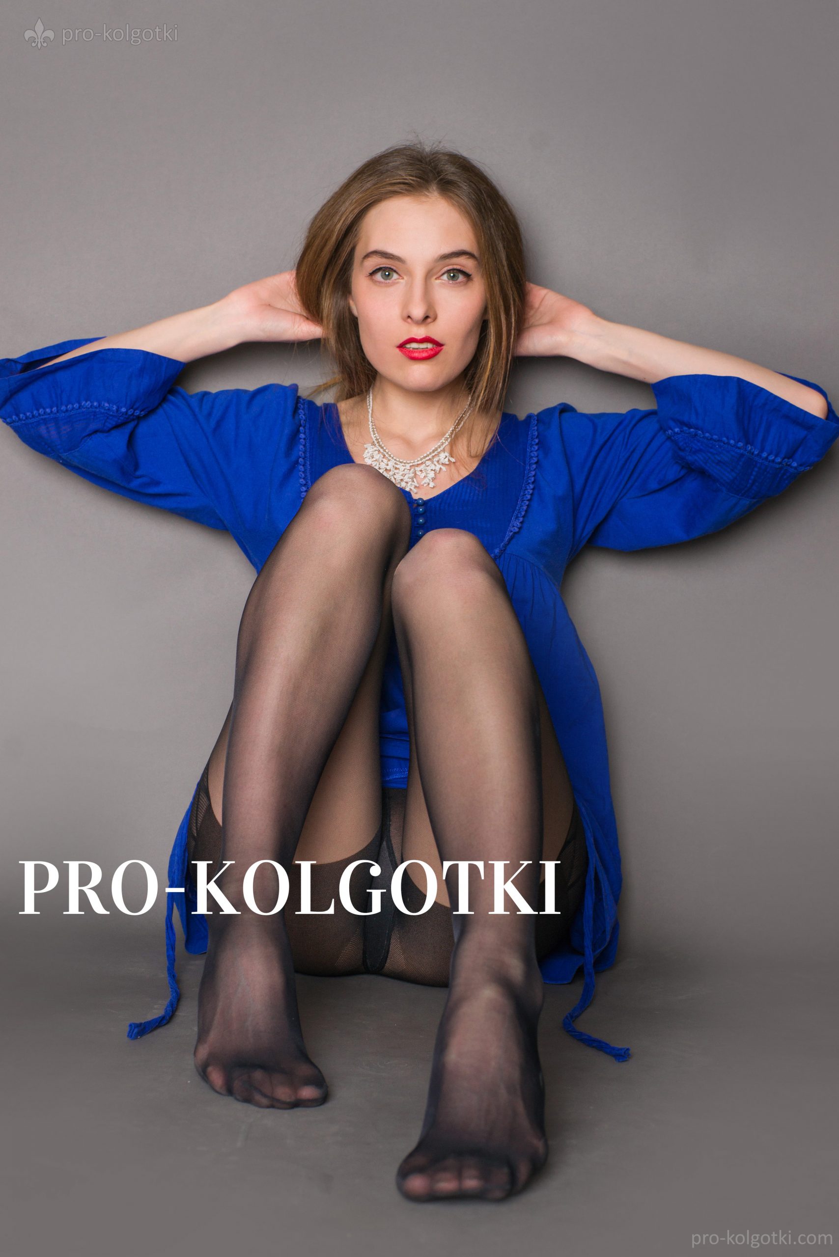 girls in pantyhose - photo from pro-kolgotki magazine May 2016 part 1